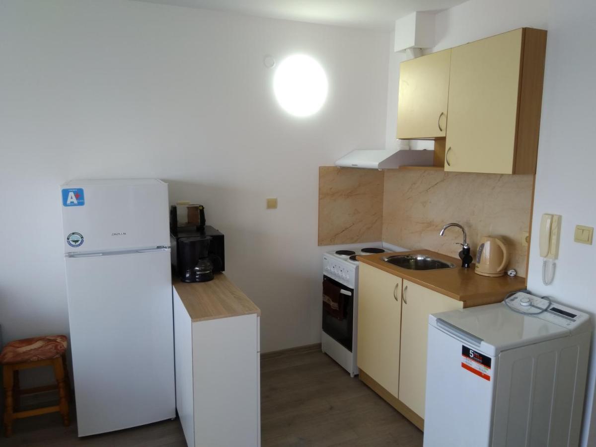 Sunny House Byala Apartment เบียลา ภายนอก รูปภาพ