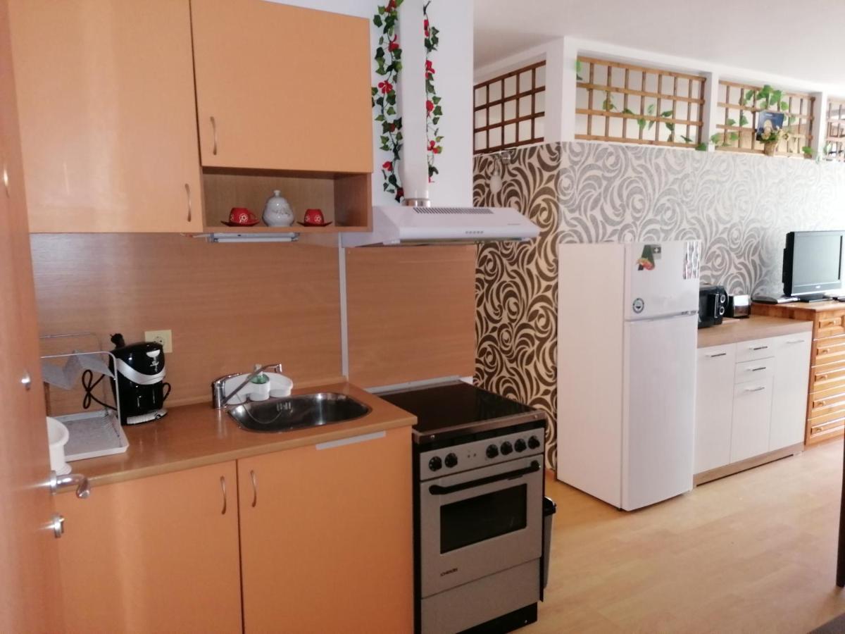 Sunny House Byala Apartment เบียลา ภายนอก รูปภาพ